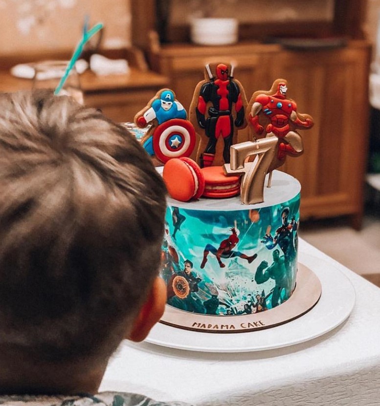 Самые красивые торты для мальчиков 2021: фото стильных идей