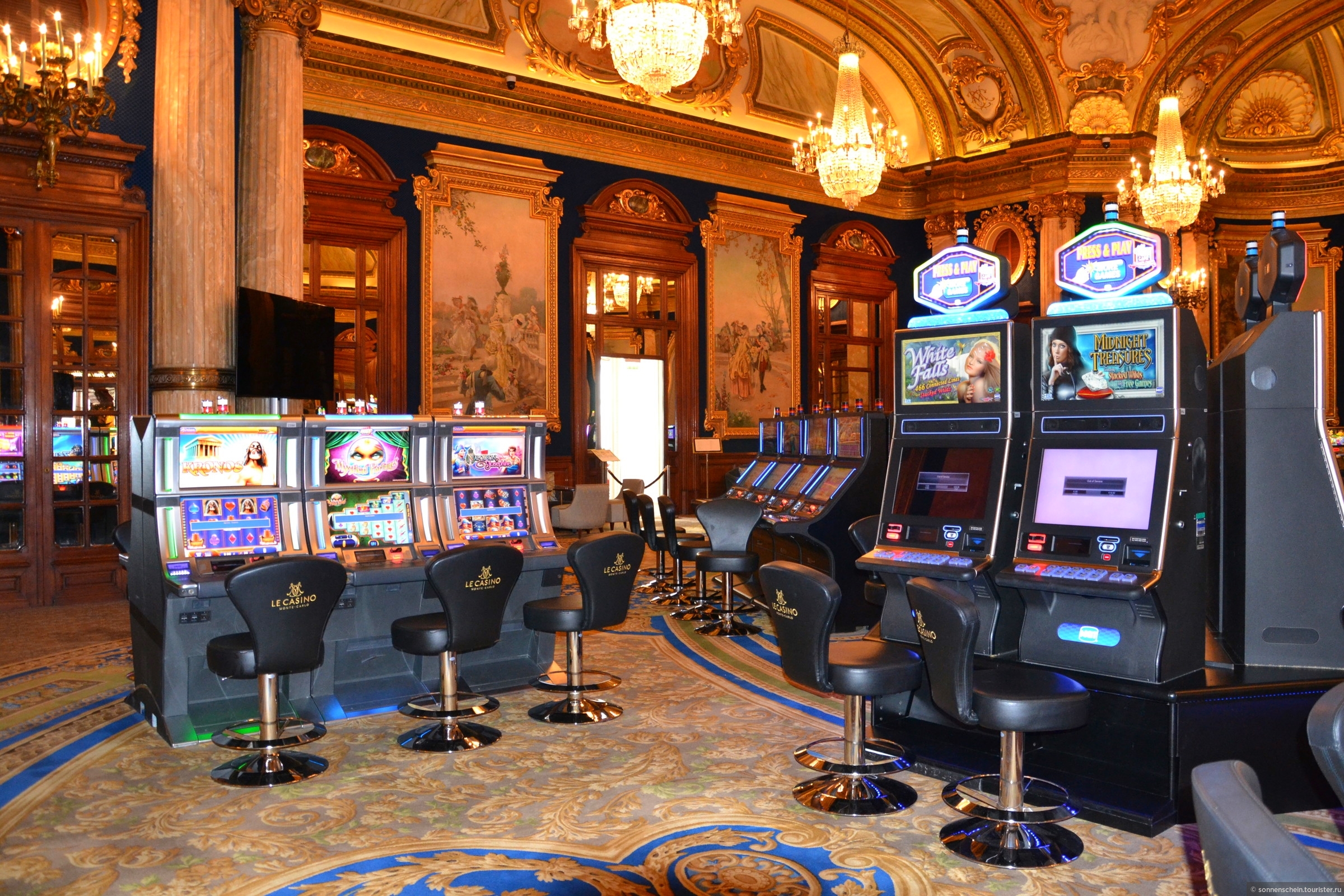 Особенности игрового зала в онлайн казино
