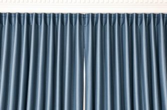 Классические прямые шторы: простота, которая делает интерьер целостным